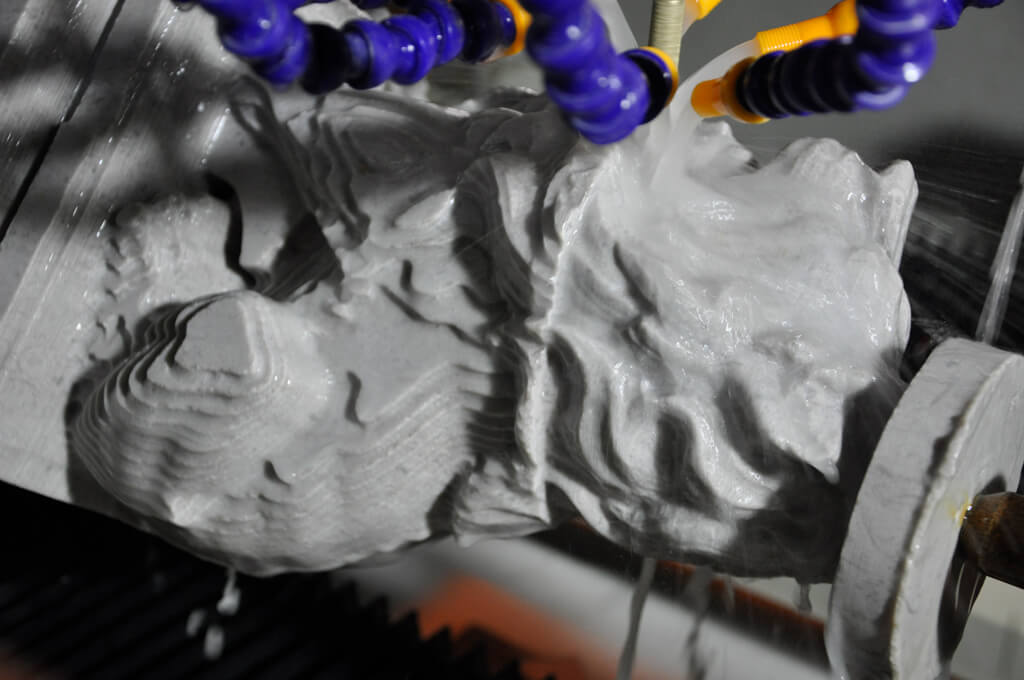 石材雕刻機的選擇